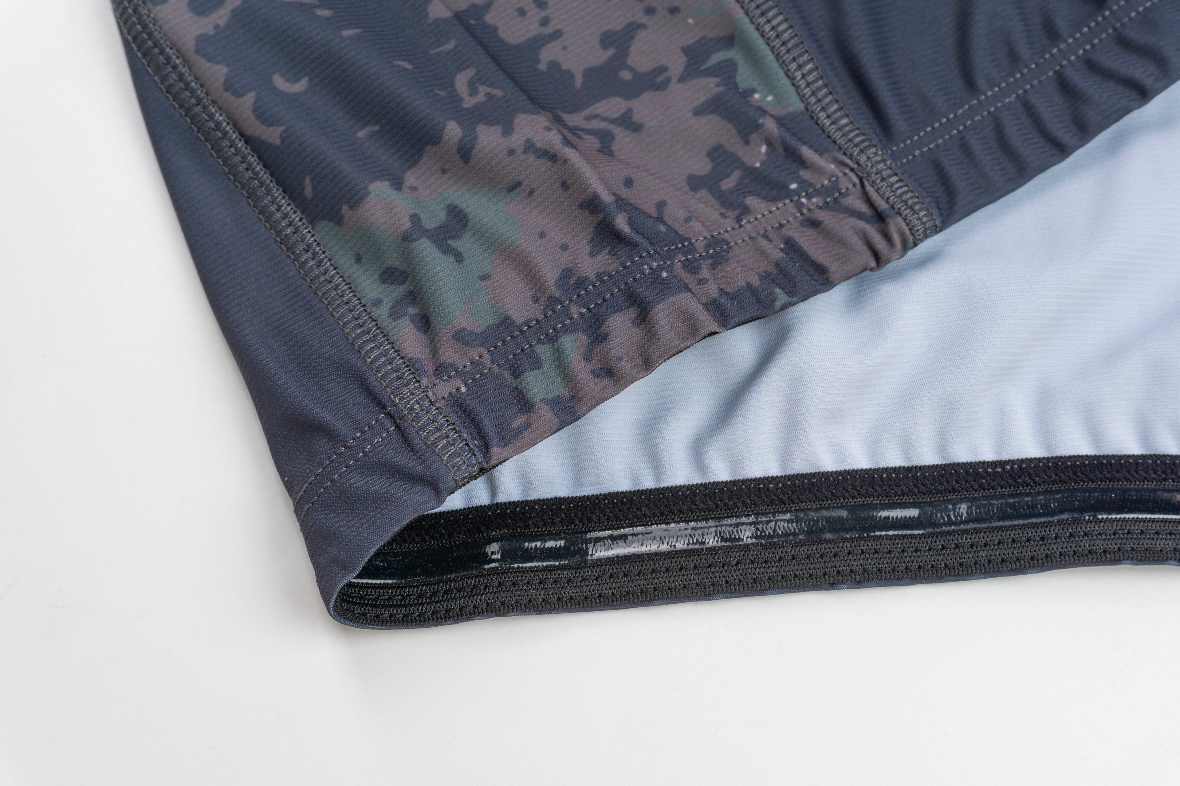 Deutschland - Rashguard (Gunmetal Camo)