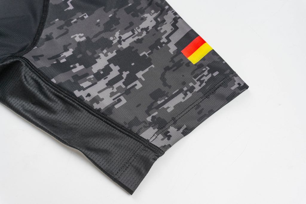 Deutschland - Rashguard (Schwarz Camo)
