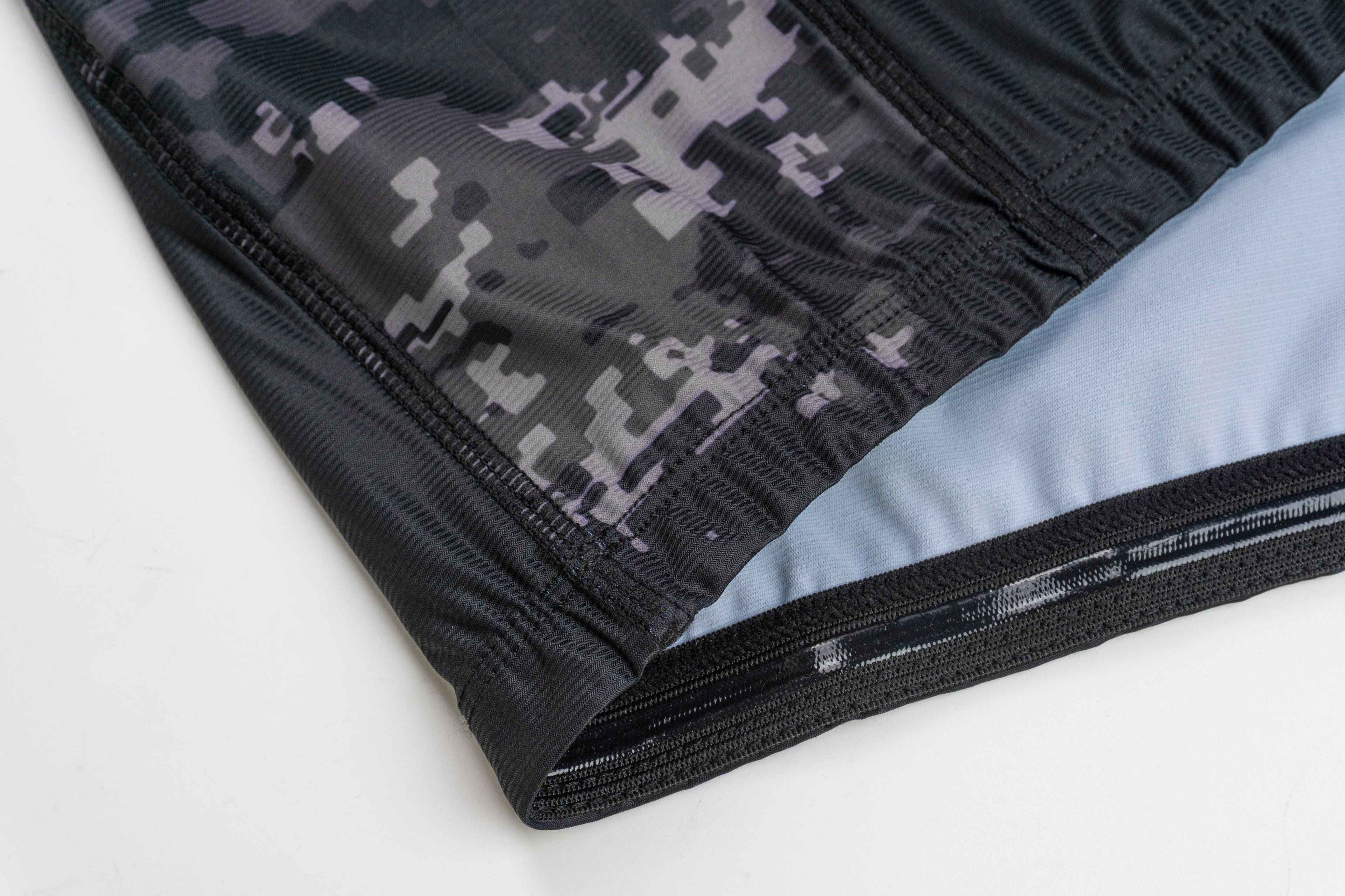Deutschland - Rashguard (Schwarz Camo)