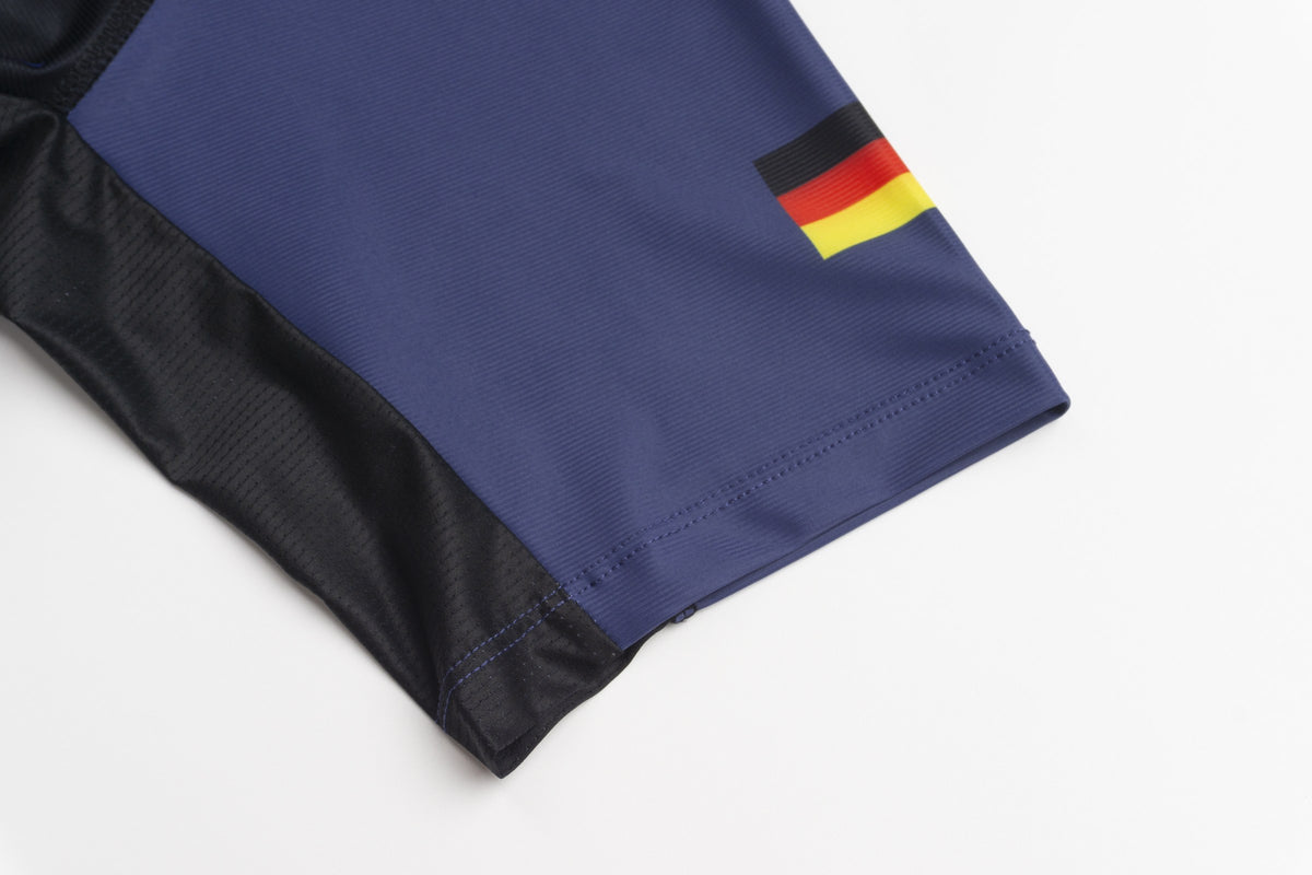Golden Nation Deutschland Rashguard Blau – Detail