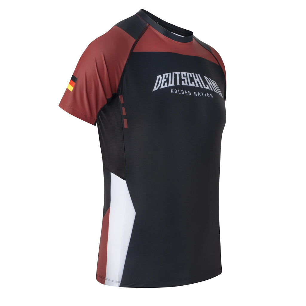 Golden Nation Deutschland Rashguard Rot – Vorderseite schräg